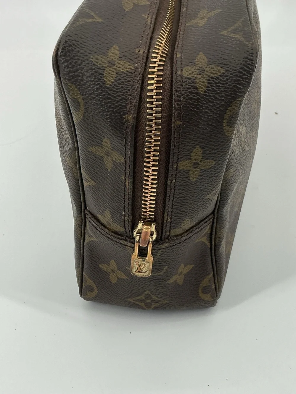 Louis Vuitton Monogram Trousse Toilette 28 Cosmetic Toiletry Pouch Vintage